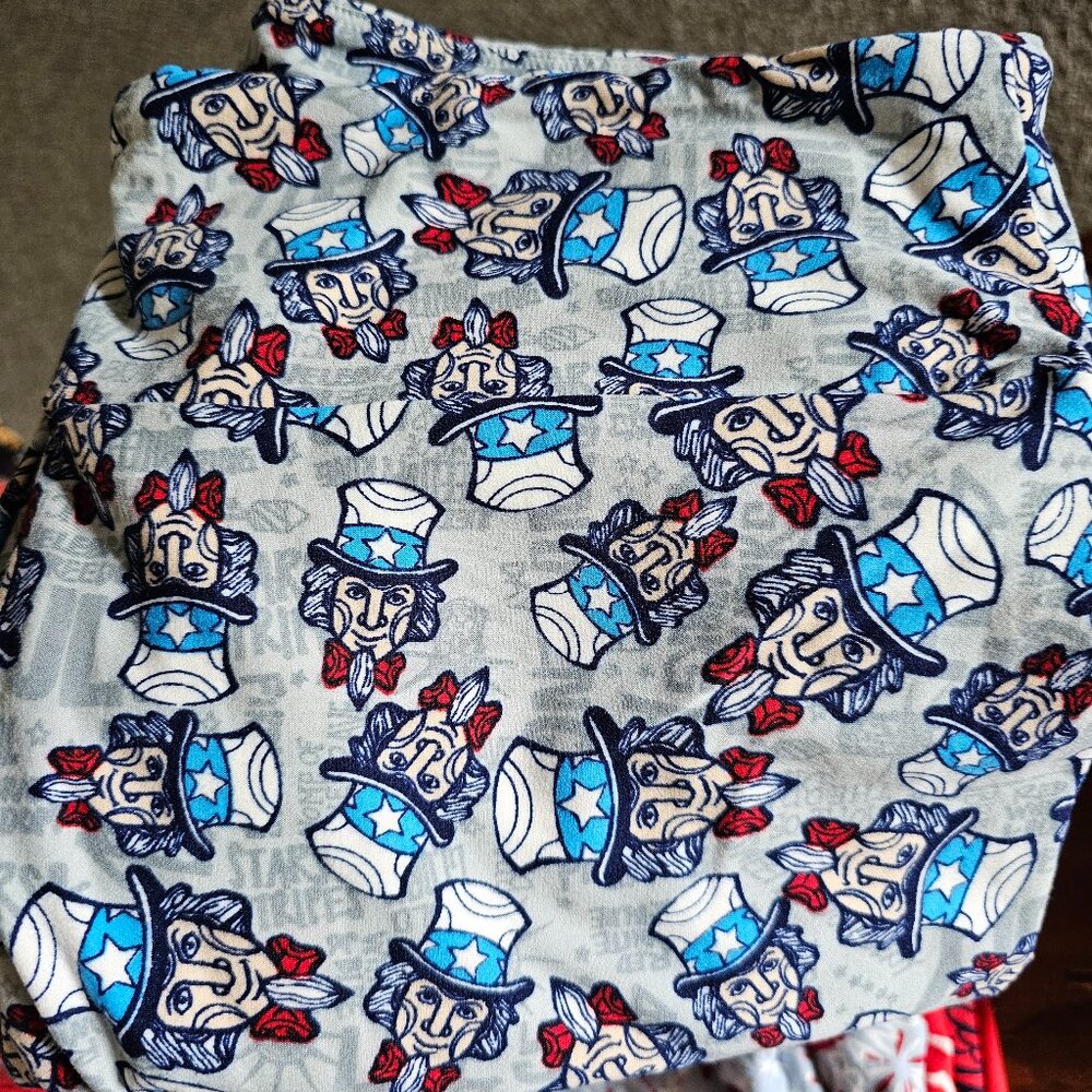 Tall & Curvy 4th of July LuLaRoe Leggings